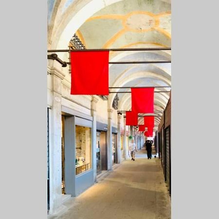 Appartamento Cassiano Rialto Венеция Екстериор снимка